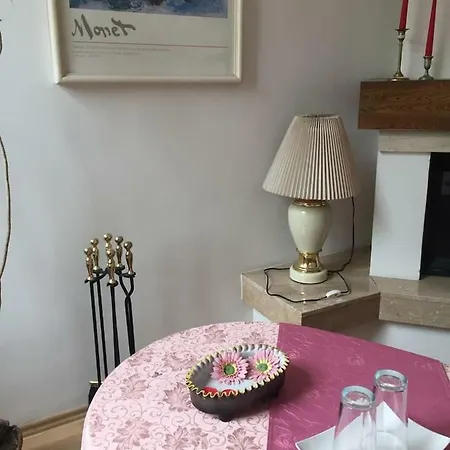 Apartment Quadruple In The Heart Of Old Town *