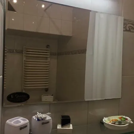Quadruple In The Heart Of Old Town Apartment